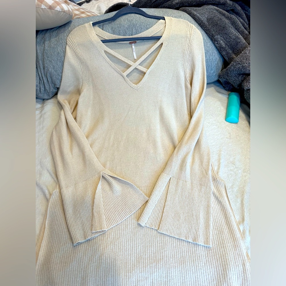 Free People Sweater, size large. Cream/Beige color